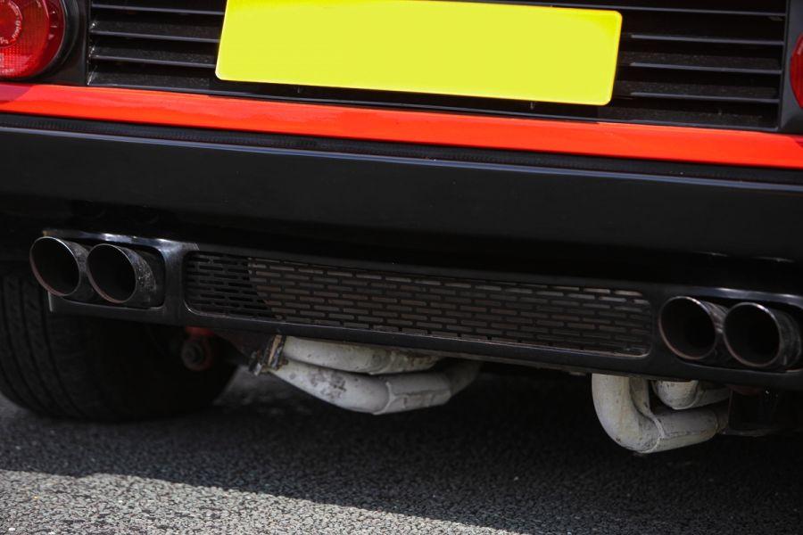 Детали экстерьера Ferrari 512 BB (21725) 1977 года  (UK) (фото 17 из 28)